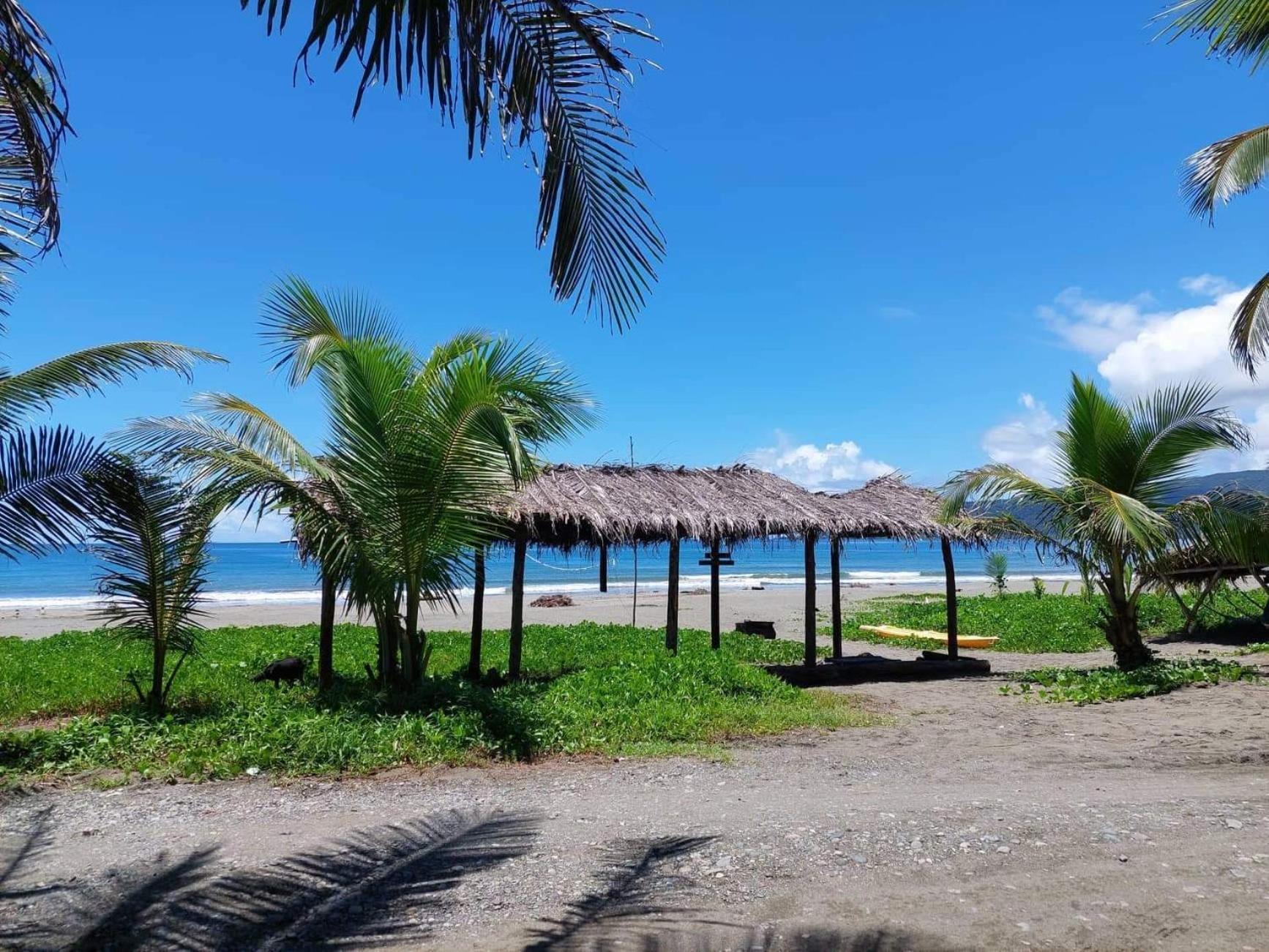 North Shore Beach Resort Baler Exteriér fotografie